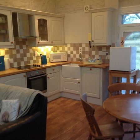 Cwmtwrch Cottage 카마던 외부 사진